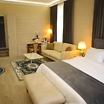 Colombo Otel Berat