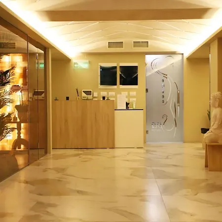 Colombo Hotel Berat