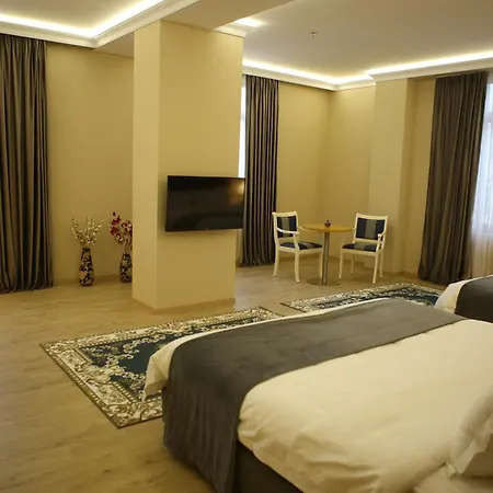 Colombo Hotel Berat