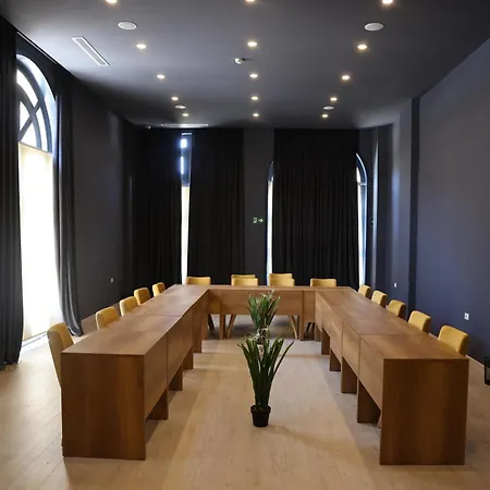 Colombo 5*