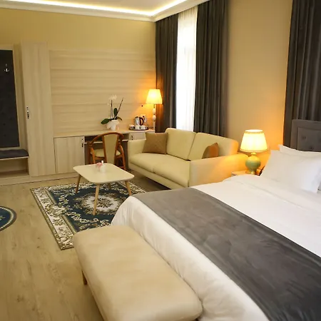 Colombo Otel Berat