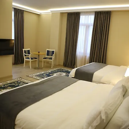 Colombo Μπεράτ